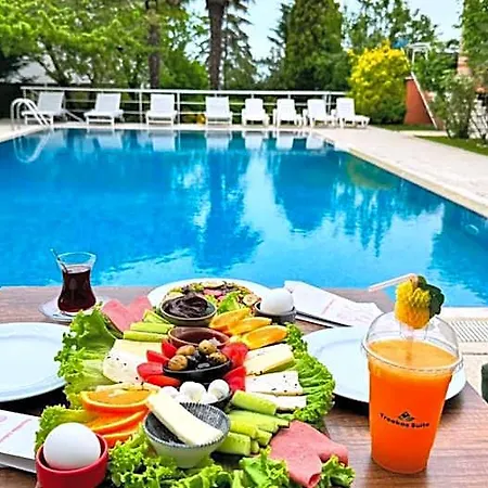 Treekos Airport Hotel 4*